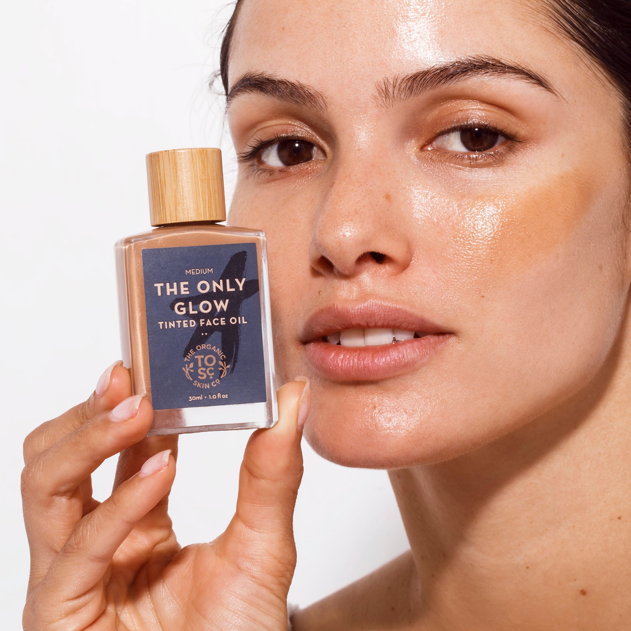 The Only Glow Tinted Face Oil Review: Reading the Actual Ingredient List, Not the Marketing